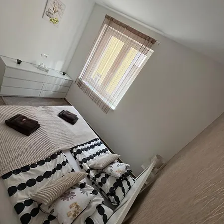 Varva Apartament Eger